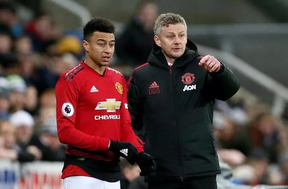 在球队面临 在球队面临