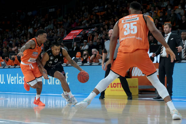 疑是赛季至 疑是赛季至